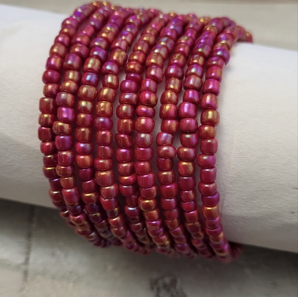 Handmade boho style seed bead memory wire wrap bracelet,beaded bracelet - Picture 3 of 6